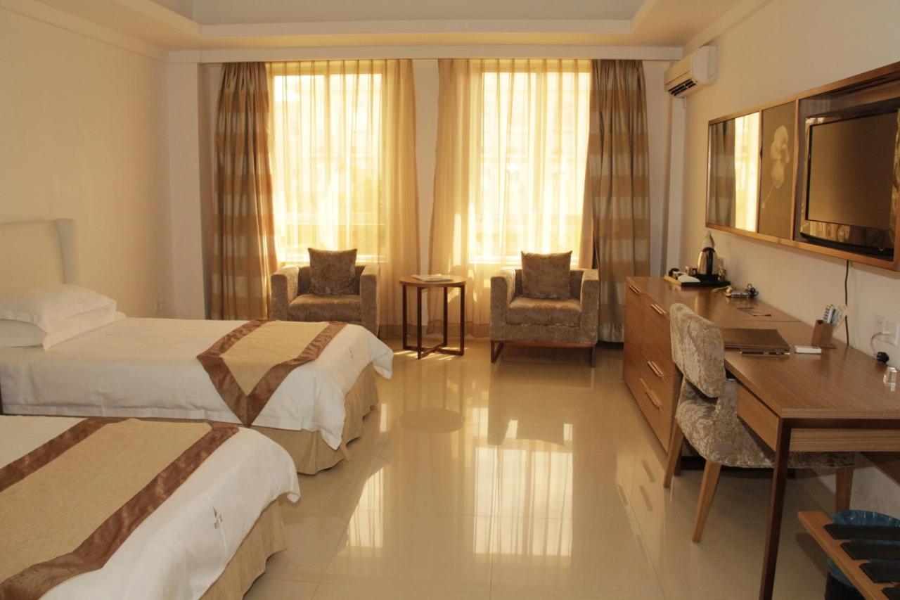 Hotel Victoria Garden Camama Room photo
