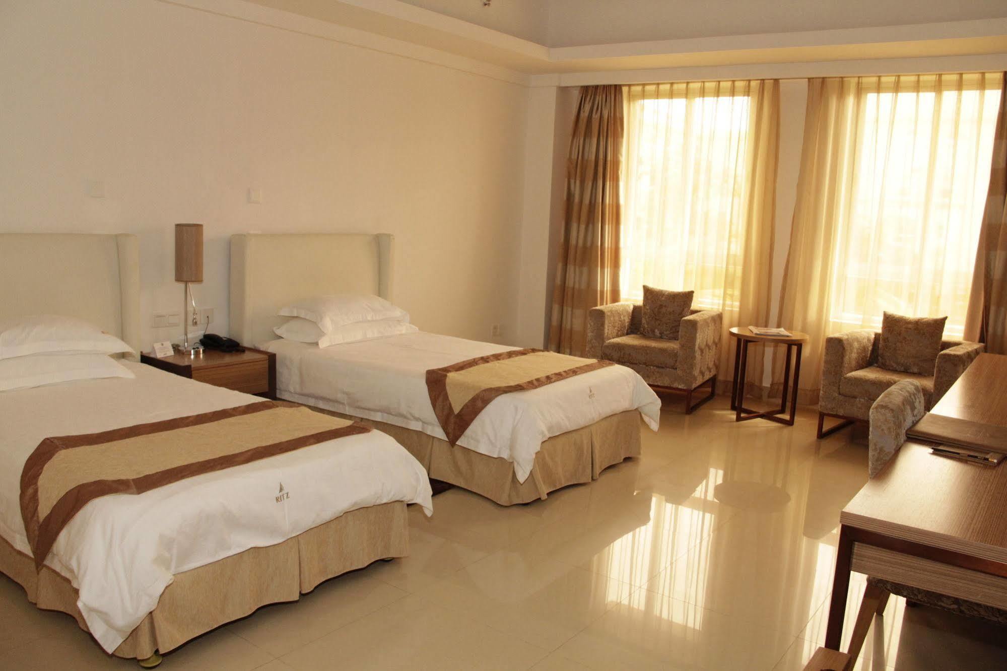 Hotel Victoria Garden Camama Exterior photo